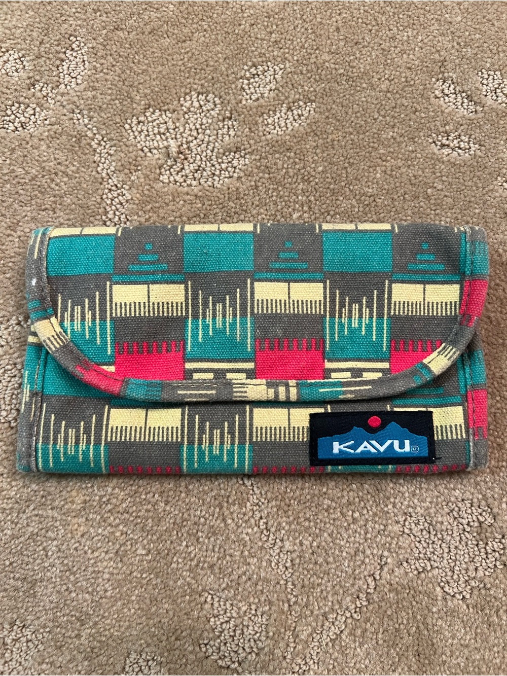 Kavu Tri Fold Wallet